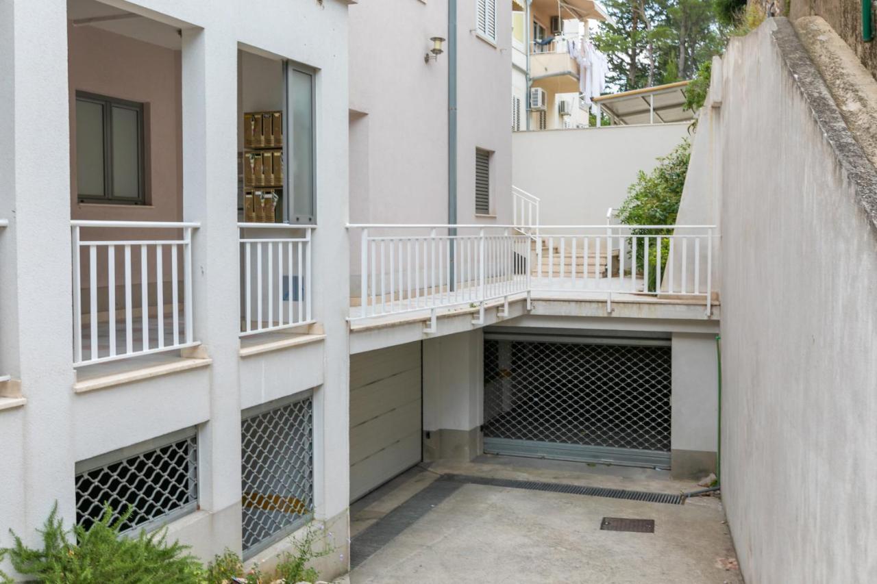 Apartman Mar18 Makarska Eksteriør bilde