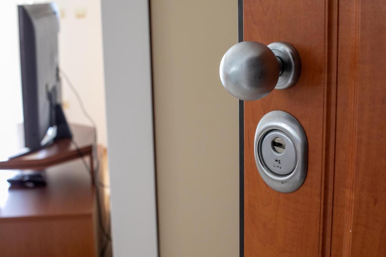Apartman Mar18 Makarska Eksteriør bilde